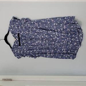 Short sleeve blue colored blouse